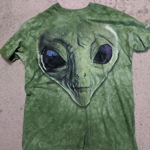 The Mountain Alien Head Shirt